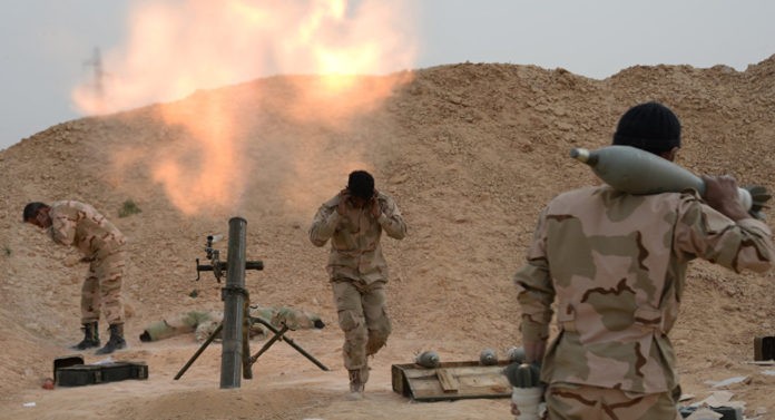 Binh sĩ lực lượng Vũ trang Syria chiến đấu trên chiến trường Palmyra