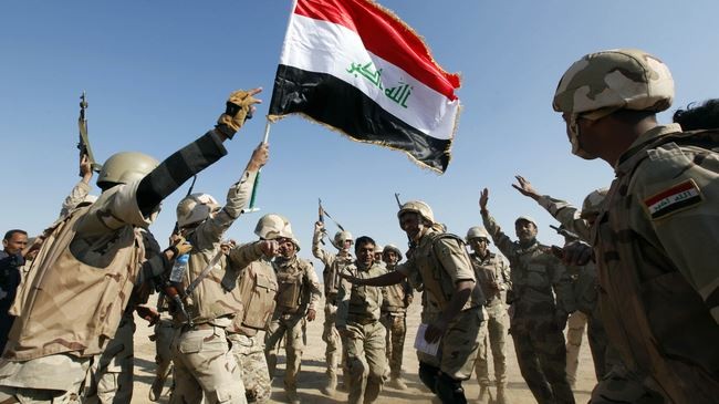 Nhóm binh sĩ Iraq trên chiến trường ngoại ô thành phố Mosul