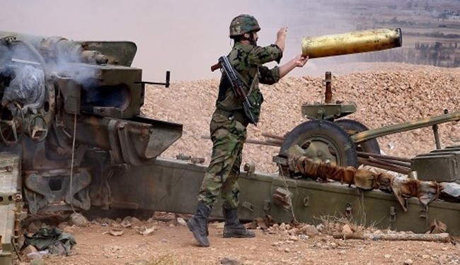 Pháo binh quân đội Syria trên chiến trường Aleppo