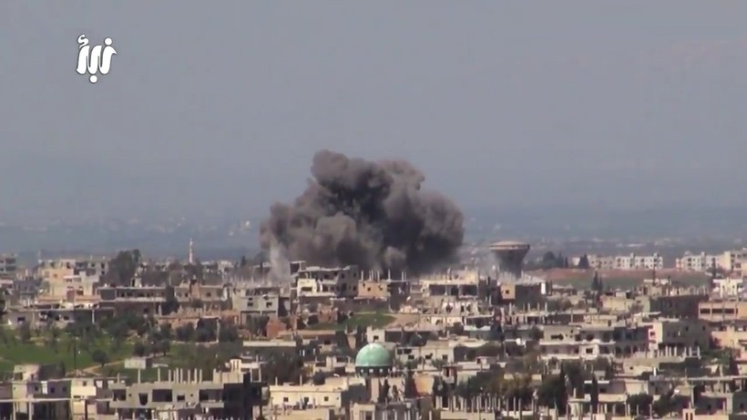 Không quân Nga - Syria không kích ác liệt thành phố Daraa
