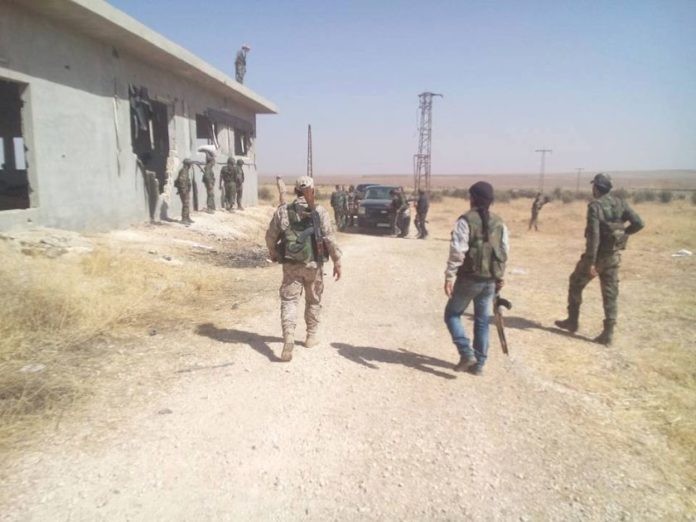 Binh sĩ quân đội Syria, lực lượng Tiger ở miền bắc Hama