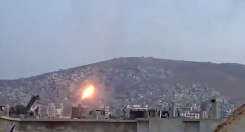 Quân đội Syria pháo kích ác liệt phiến quân ở Damascus
