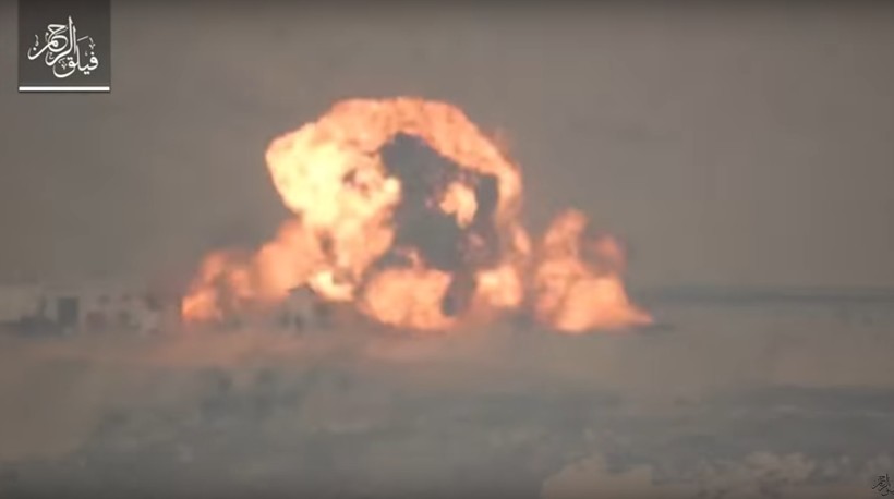 Vụ phá hủy kho quân giới và xe tăng quân đội Syria