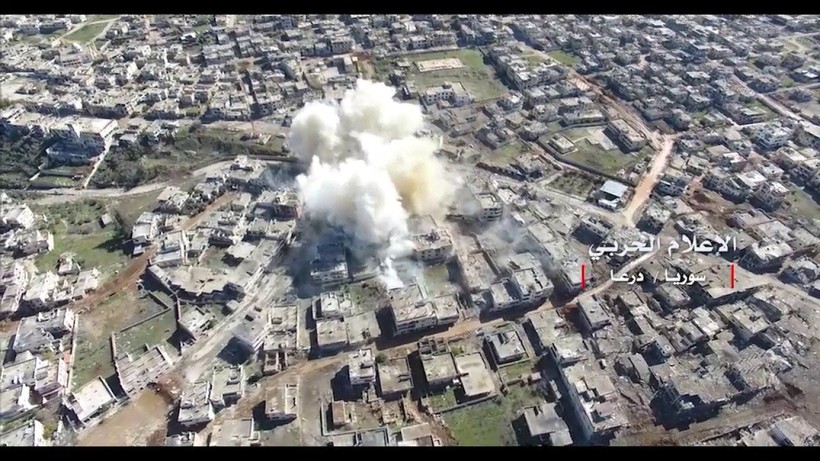 Cận cảnh vụ không kích của không quân Nga trên thành phố Daraa