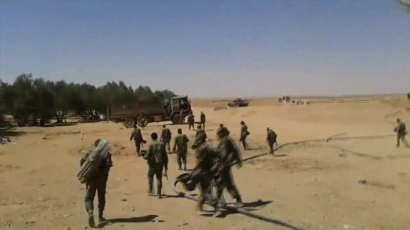 Binh sĩ quân đội Syria trên vùng biên giới với Iraq