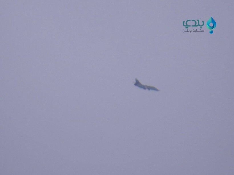 Không quân Syria không kích trên không phận Deir Ezzor