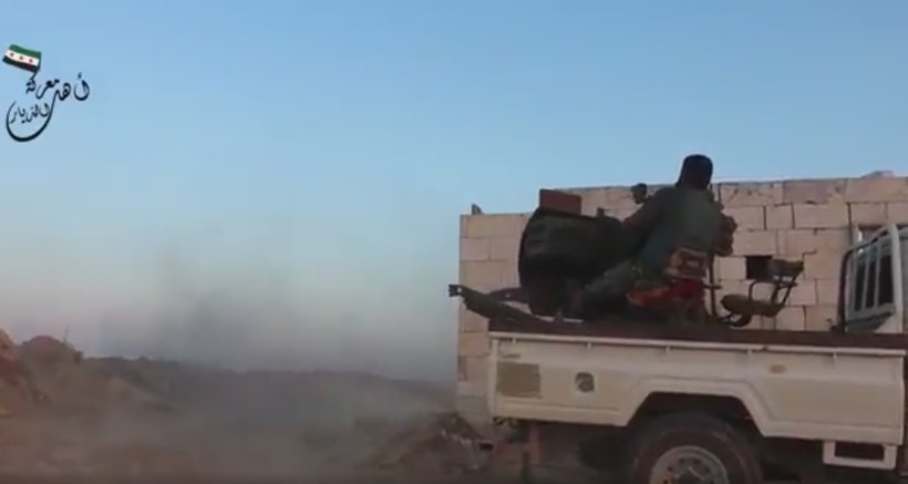 Các tay súng thánh chiến FSA tấn công người Kurd