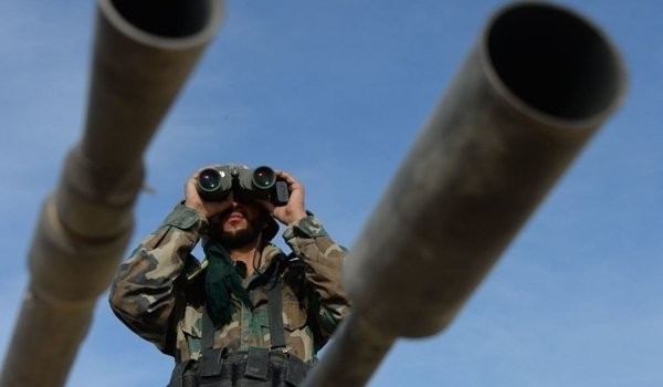 Quân đội Syria chuẩn bị cho cuộc tấn công về hướng Deir Ezzorr