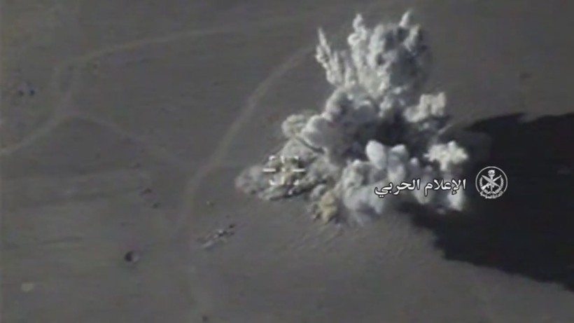 Không quân Nga không kích ác liệt thị trấn Sukhnah, sa mạc tỉnh Homs