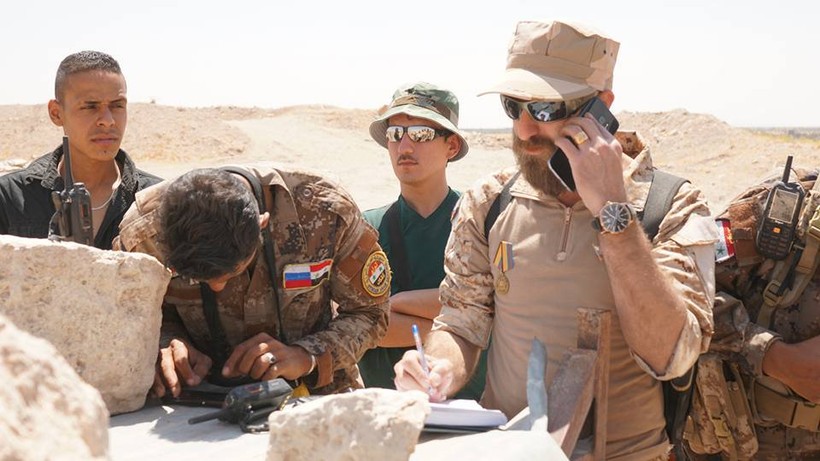 Lực lượng quân tình nguyện Syria, cố vấn quân sự Nga đang xây dựng phương án tác chiến trên chiến trường thị trấn al-Sukhnah