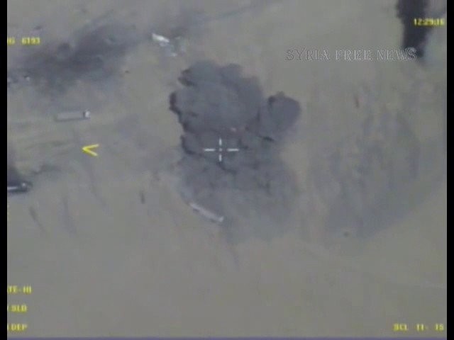 Không quân Nga hủy diệt xe chở dầu của IS trên chiến trường Hama