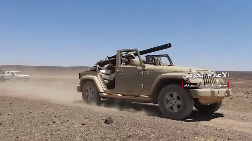 Xe cơ giới gắn pháo không giật chống tăng quân đội Syria trên chiến trường tỉnh Sweida