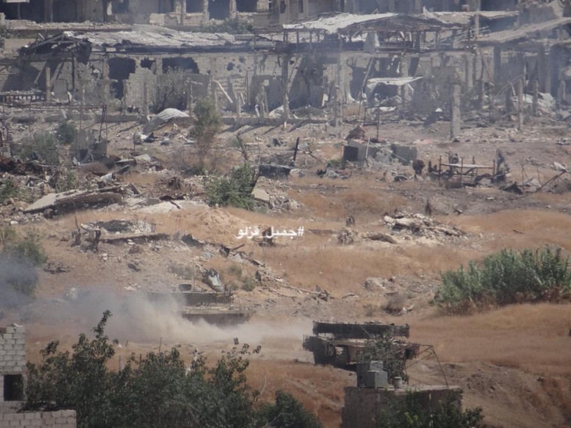 Chiến tuyến quận Jobar, ngoại ô Damascus trong cuộc tấn công của lữ đoàn 42 thuộc sư đoàn cơ giới số 4