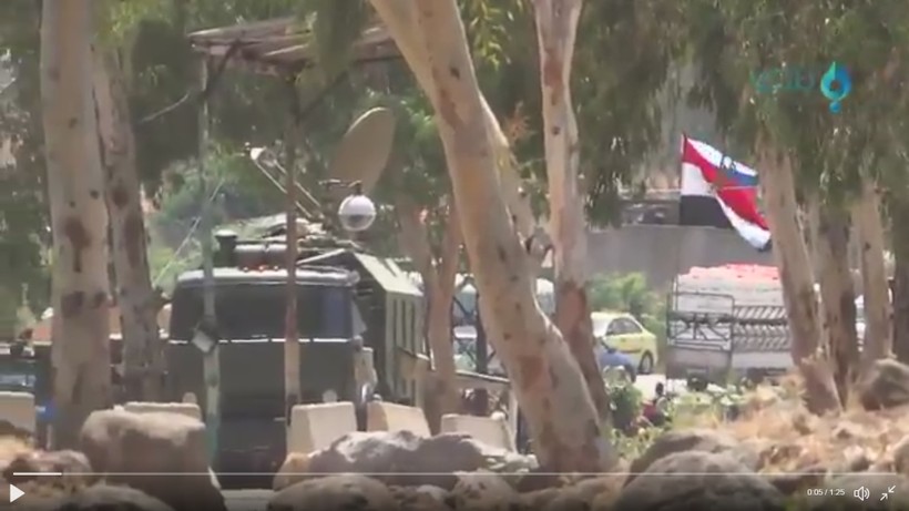 Một đơn vị quân đội Nga ở Syria tham gia đàm phán với các nhóm chiến binh "nổi dậy" - ảnh video