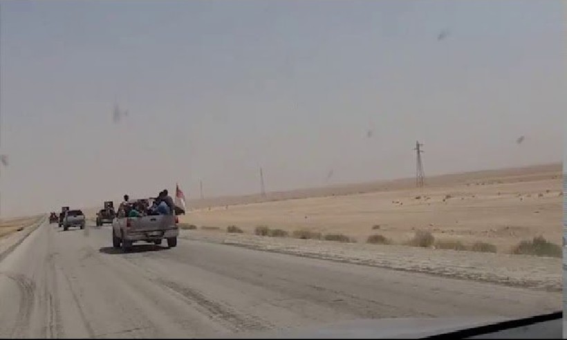 Lực lượng Vệ binh Cộng hòa tiến công về hướng thành phố Deir Ezzor dọc theo đường cao tốc M20 - ảnh video truyền thông quân đội Syria