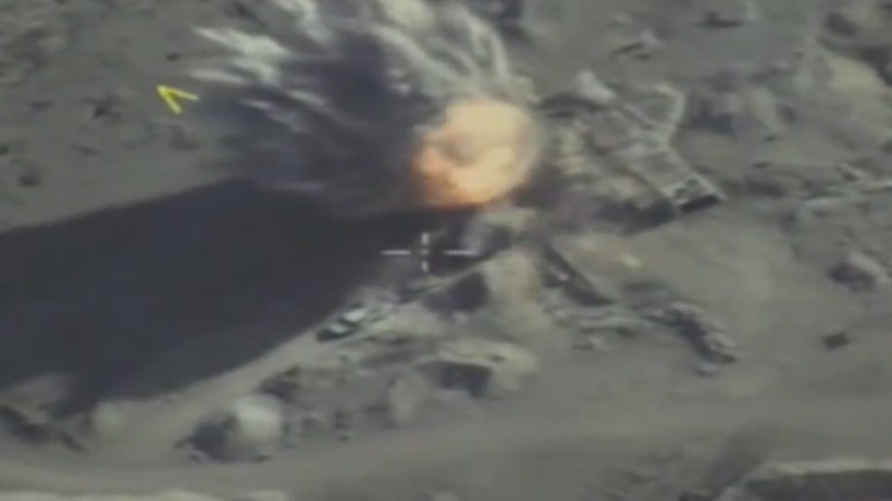 Không quân Nga không kích tiêu diệt khủng bố HTS trên chiến trường Syria - ảnh video Bộ quốc phòng Nga