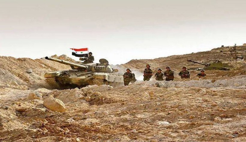 Quân đội Syria chiến đấu tiến công dọc biên giới với Jordan