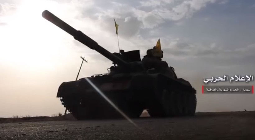 Quân đội Syria tiến công trên chiến trường khu vực trạm bơm T-2 Deir Ezzor