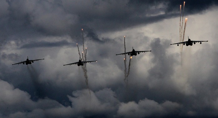 Không quân Nga không kích trên chiến trường Syria - ảnh minh họa Masdar News