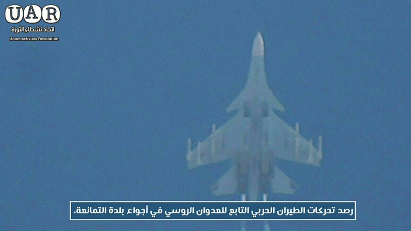 Máy bay ném bom không quân Nga trên chiến trường Idlib - ảnh truyền thông đối lập Syria