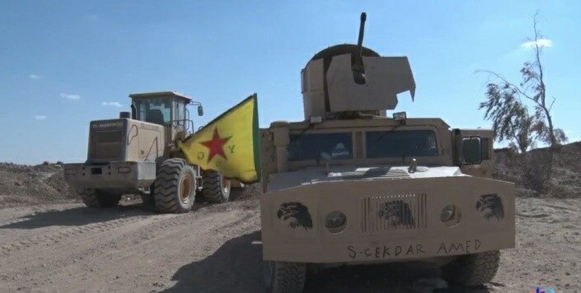 Lực lượng YPG, YPJ hành quân về Afrin chiến đấu chống Thổ Nhĩ Kỳ - ảnh minh họa Masdar News