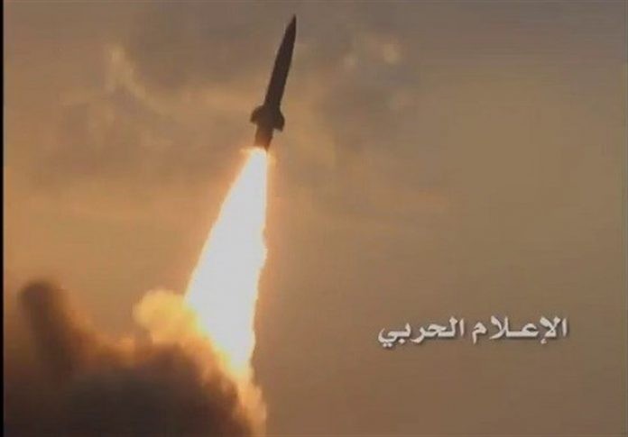 Lực lượng tên lửa Yemen phóng tên lửa - ảnh minh họa Masdar News