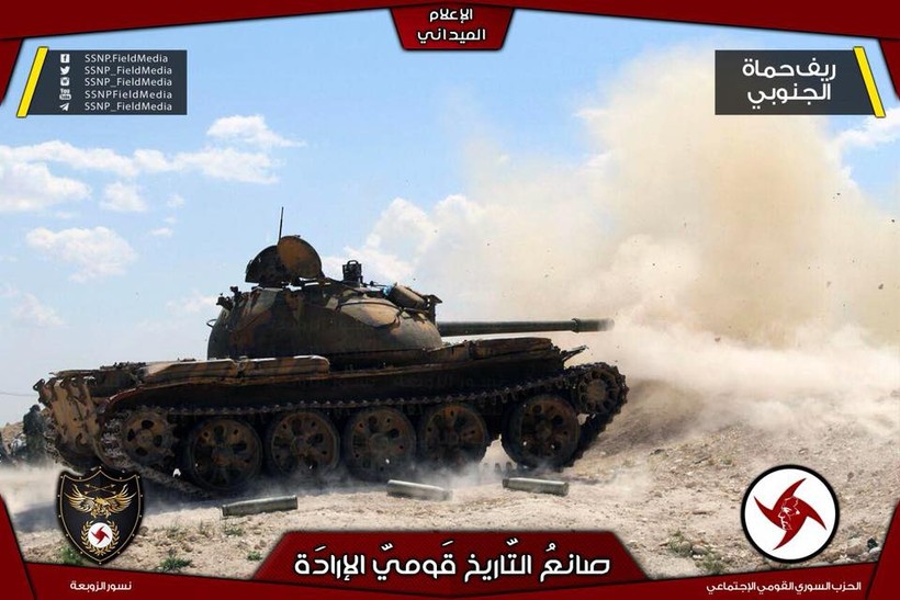 Xe tăng của lực lượng SSNP trên chiến trường Rastanm ảnh truyền thông SSNP