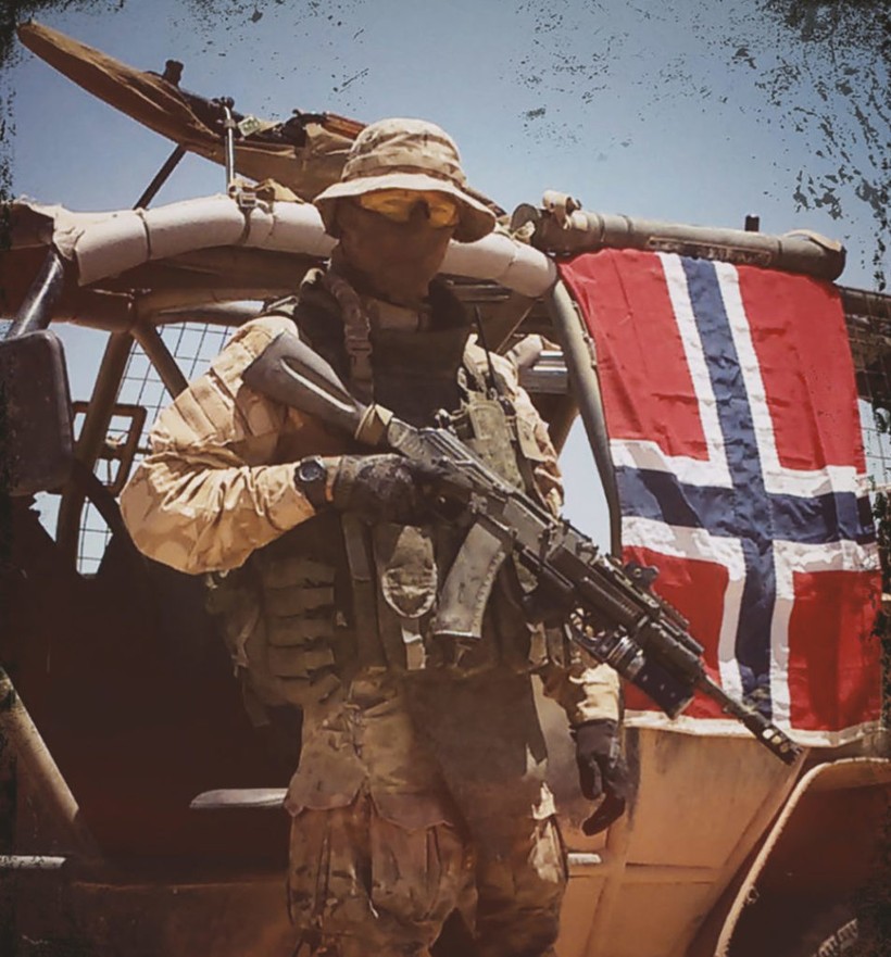 Tình nguyện viên người Na Uy trong nhóm Scandinavi trên chiến trường Syria. Ảnh  trang báo Frihet Skandinavisk