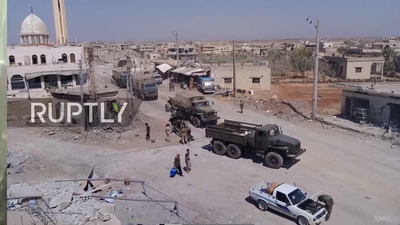 Quân đội Syria giải phóng thị trấn chiến lược Sukar thuộc tỉnh Daraa. Ảnh minh họa video
