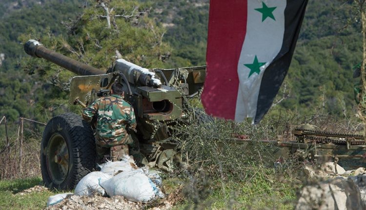 Pháo binh quân đội Syria pháo kích trên chiến trường miền bắc Hama. Ảnh minh họa Muraselon