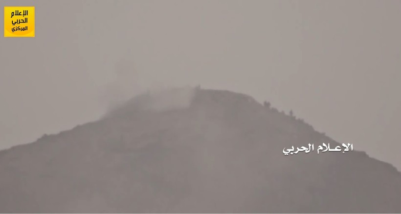 Lực lượng Houthi tấn công dữ dội quân đội Ả rập Xê út và quân Yemen của ông Hadi, ảnh minh họa video.