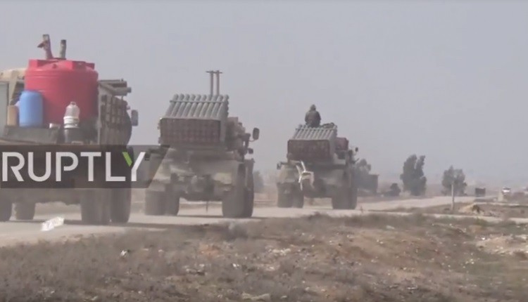 Quân đội Syria điều chuyển binh lực về Idlib, Aleppo chuẩn bị cho cuộc tấn công. Ảnh video Ruptly
