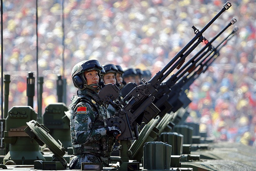 Quân đội Trung Quốc trong một lễ duyệt binh. Ảnh minh họa: South Front.