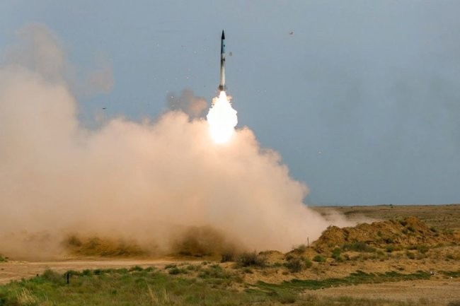 Lực lượng phòng không Nga diễn tập phóng tên lửa S-400. Ảnh minh họa Rusian Gazeta
