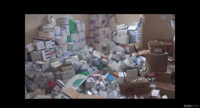 Vũ khí, trang bị y tế của Israel bị thu giữ ở Daraa.