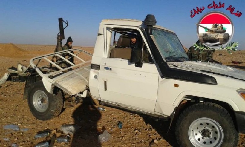 Quân đội Syria thu giữ một xe cơ giới của FSA trên chiến trường Al-Tanf, Syria. Ảnh minh họa: Masdar News.