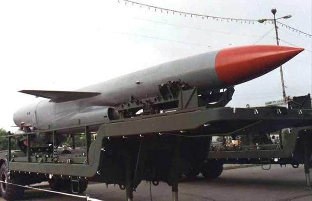 Tên lửa chống hạm siêu âm P-500 Bazalt của Hải quân Nga. Ảnh Wartools
