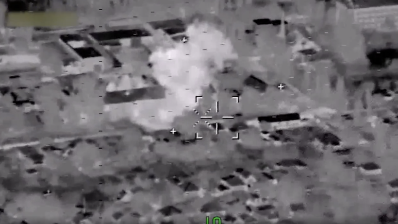 Không quân Nga không kích các cơ sở quân sự quân đội Ukraine. Ảnh RT