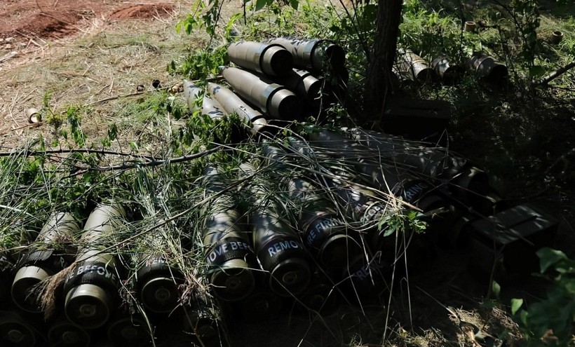 Một kho đạn dã chiến của quân đội Ukraine. Ảnh Military Ukraine
