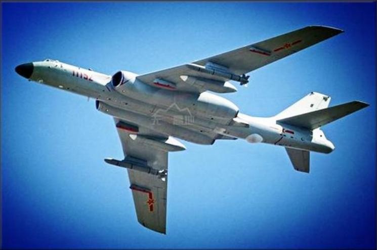 Máy bay ném bom H-6K của Không quân Trung Quốc. Ảnh: Sina