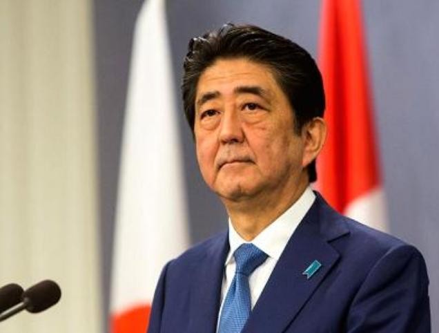 Thủ tướng Nhật Bản Shinzo Abe coi trọng xây dựng Nhật Bản thành một cường quốc quân sự. Ảnh: CNBC.