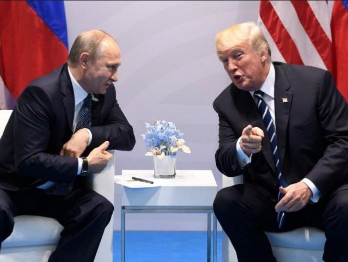 Tổng thống Nga Vladimir Putin và Tổng thống Mỹ Donald Trump. Ảnh: Breitbart.