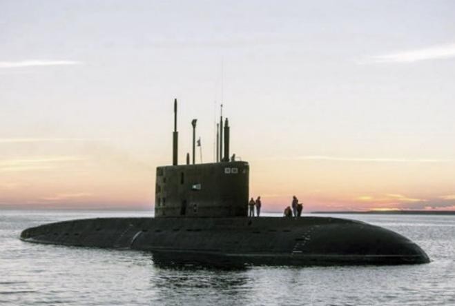 Tàu ngầm thông thường lớp Kilo do Nga chế tạo. Ảnh: Sina.