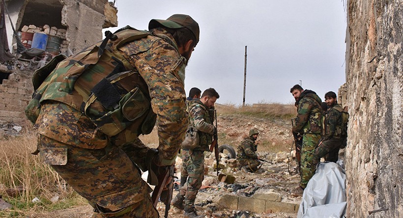 Binh sĩ quân đội Syria trên chiến trường
