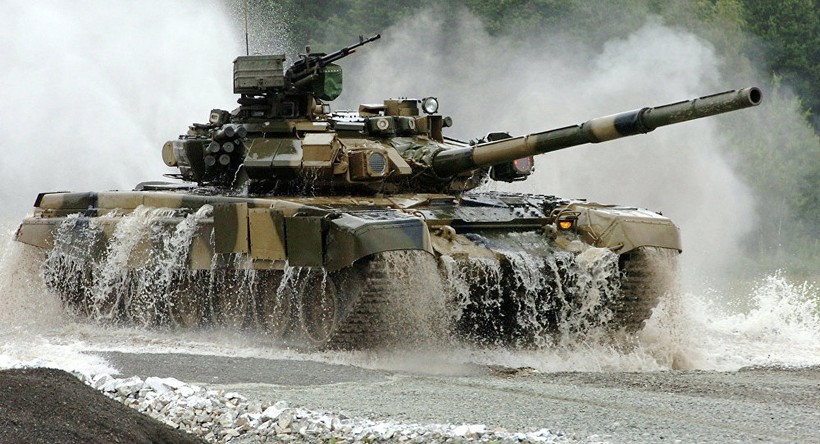 Xe tăng T-90 do Nga sản xuất