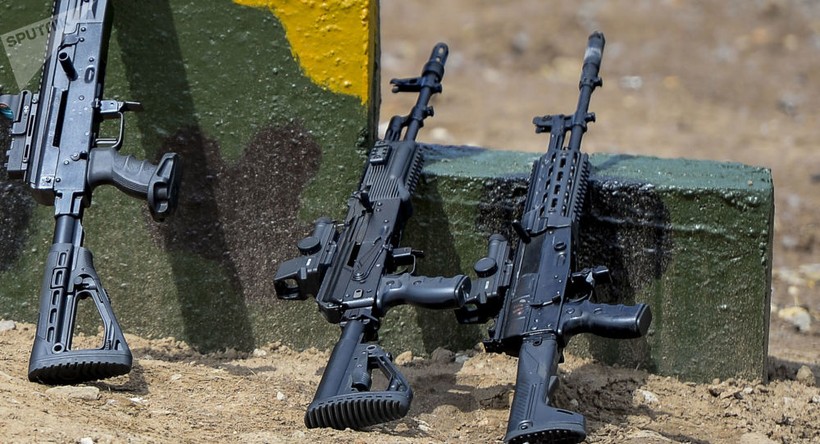 Nga đã cho ra đời nhiều mẫu súng AK mới