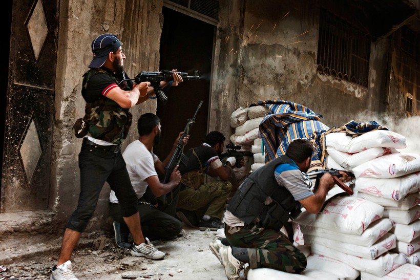 Syria tan hoang sau nhiều năm chiến tranh, loạn lạc với các nhóm vũ trang hoành hành