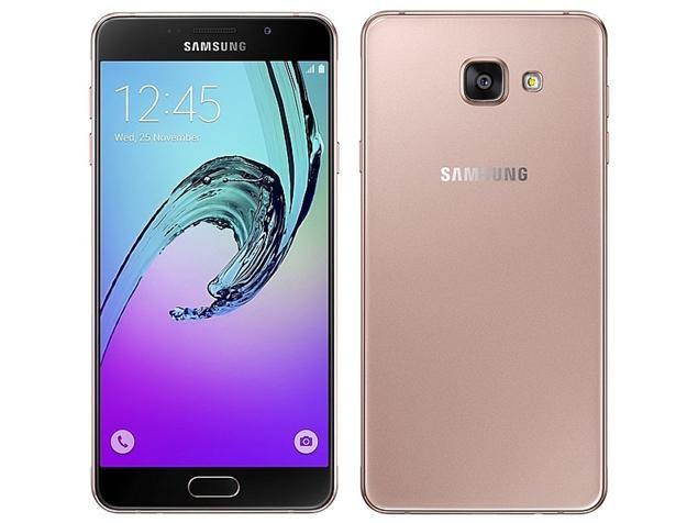 Samsung Galaxy A7: Bom tấn giá mềm