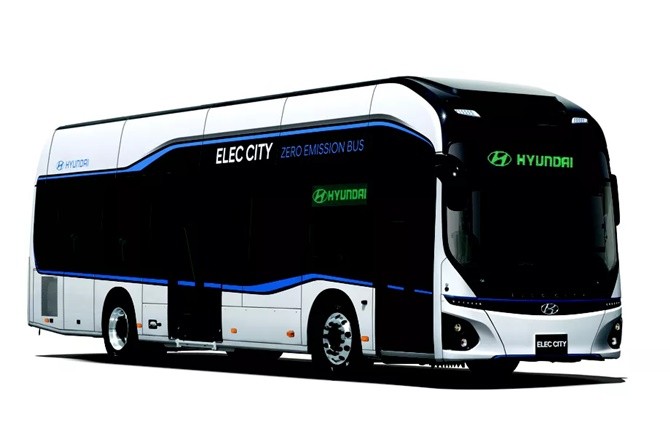 Xe buýt điện của Huyndai có thể đi gần 300 km, sạc pin chỉ trong 1 giờ