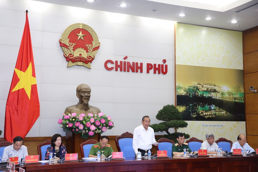 Phó Thủ tướng Trương Hòa Bình chủ trì Hội nghị về tăng cường quản lý khai thác, kinh doanh cát sỏi